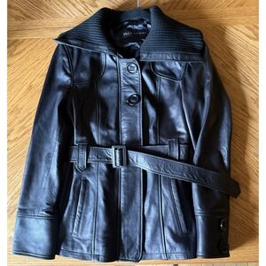 R&O By Reilly Olmes 100% Genuine Leather Woman's Jacket With a belt